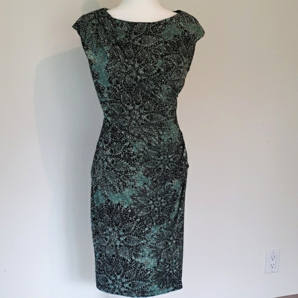 connected apparel Dresses & Skirts - Green and black suplice wrap look dress.  Women's size 8